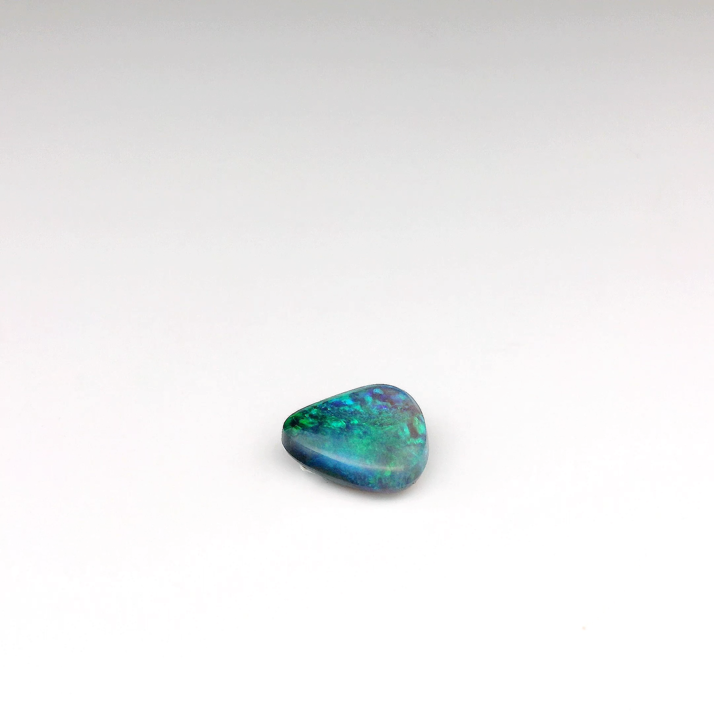 1.80ct Green, Blue Opal Gemstone