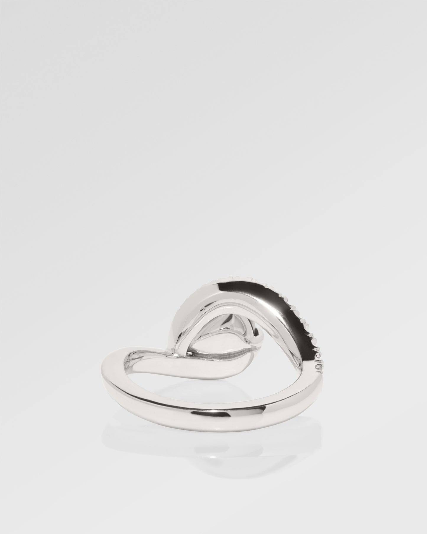 Hidden Valleys Ring, 0.88ct