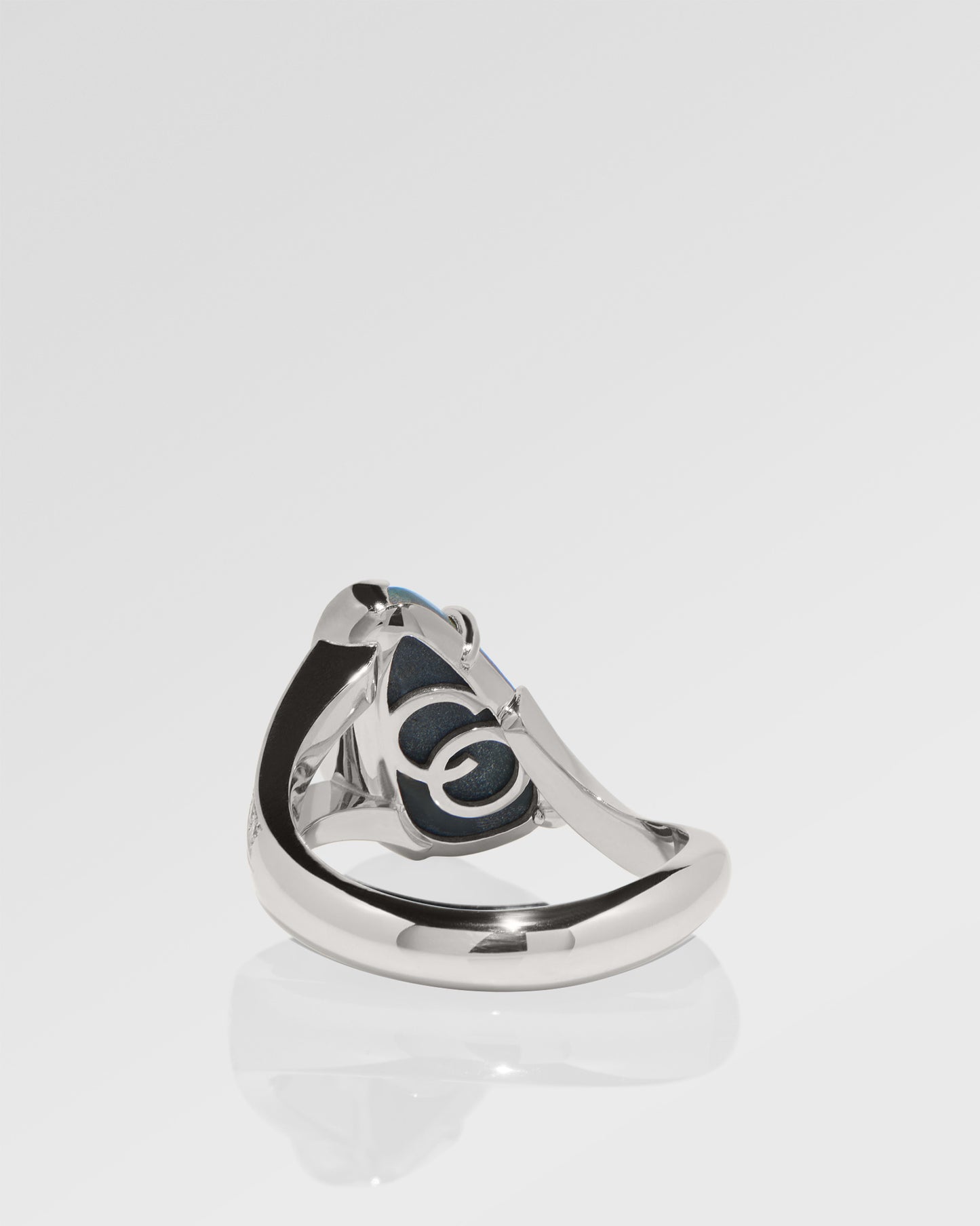 Hidden Valleys Ring, 2.76ct