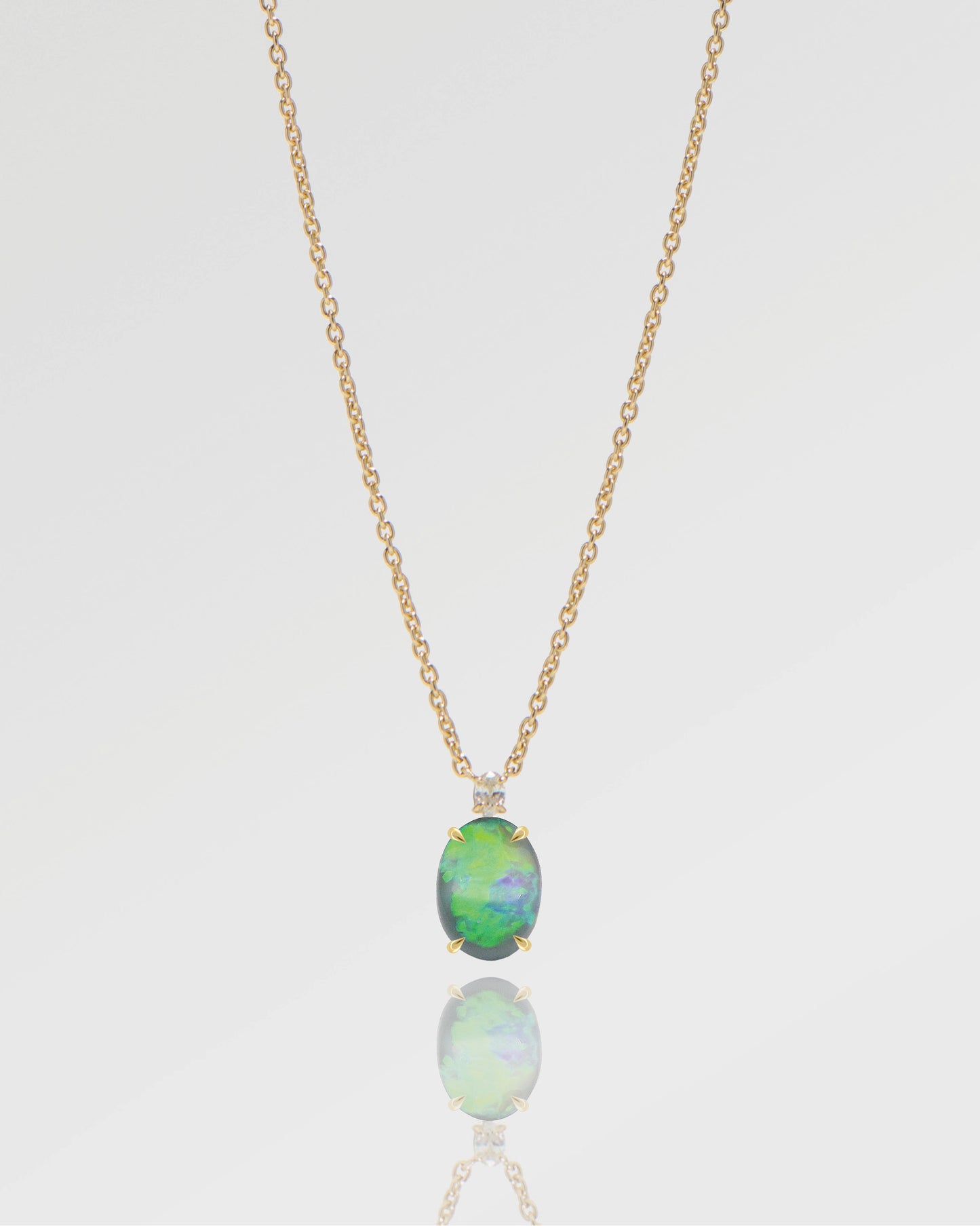 1.69ct Green Multicolour Opal Necklace
