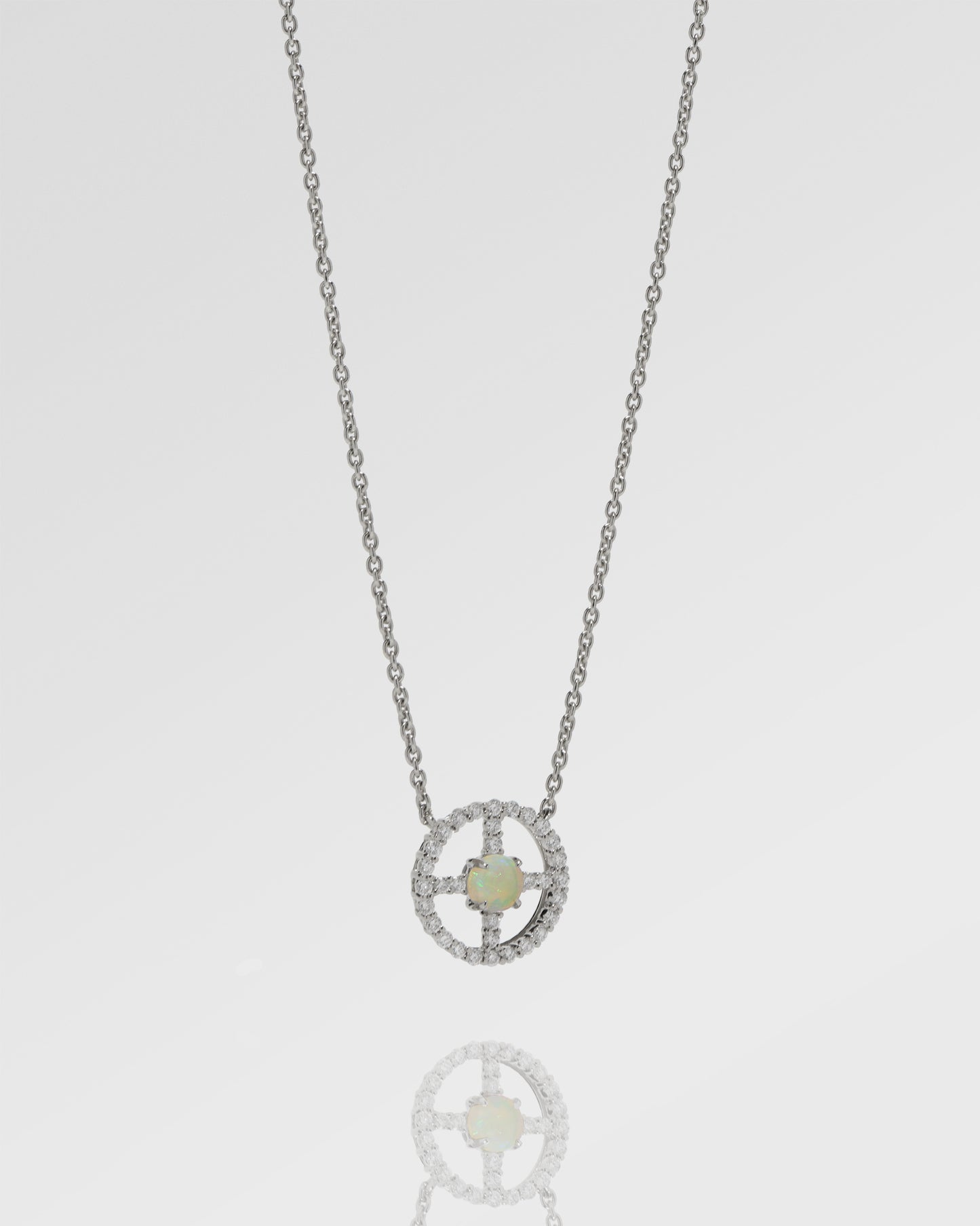 チアールオパールクラシックコレクションプラスネックレス、4mm