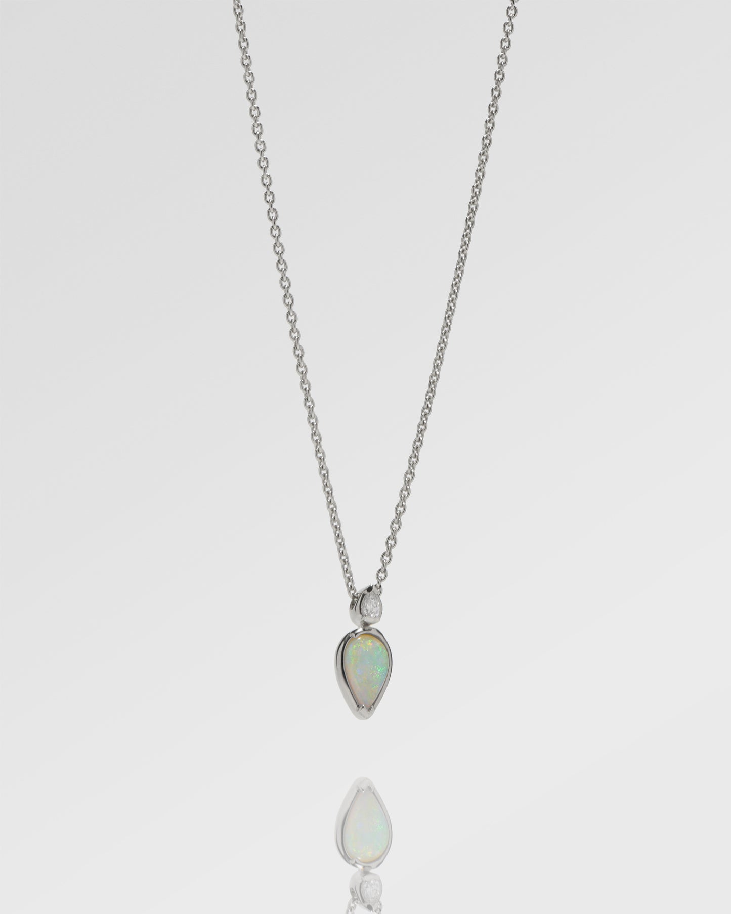 チアールオパールクラシックコレクションペアネックレス、プチ