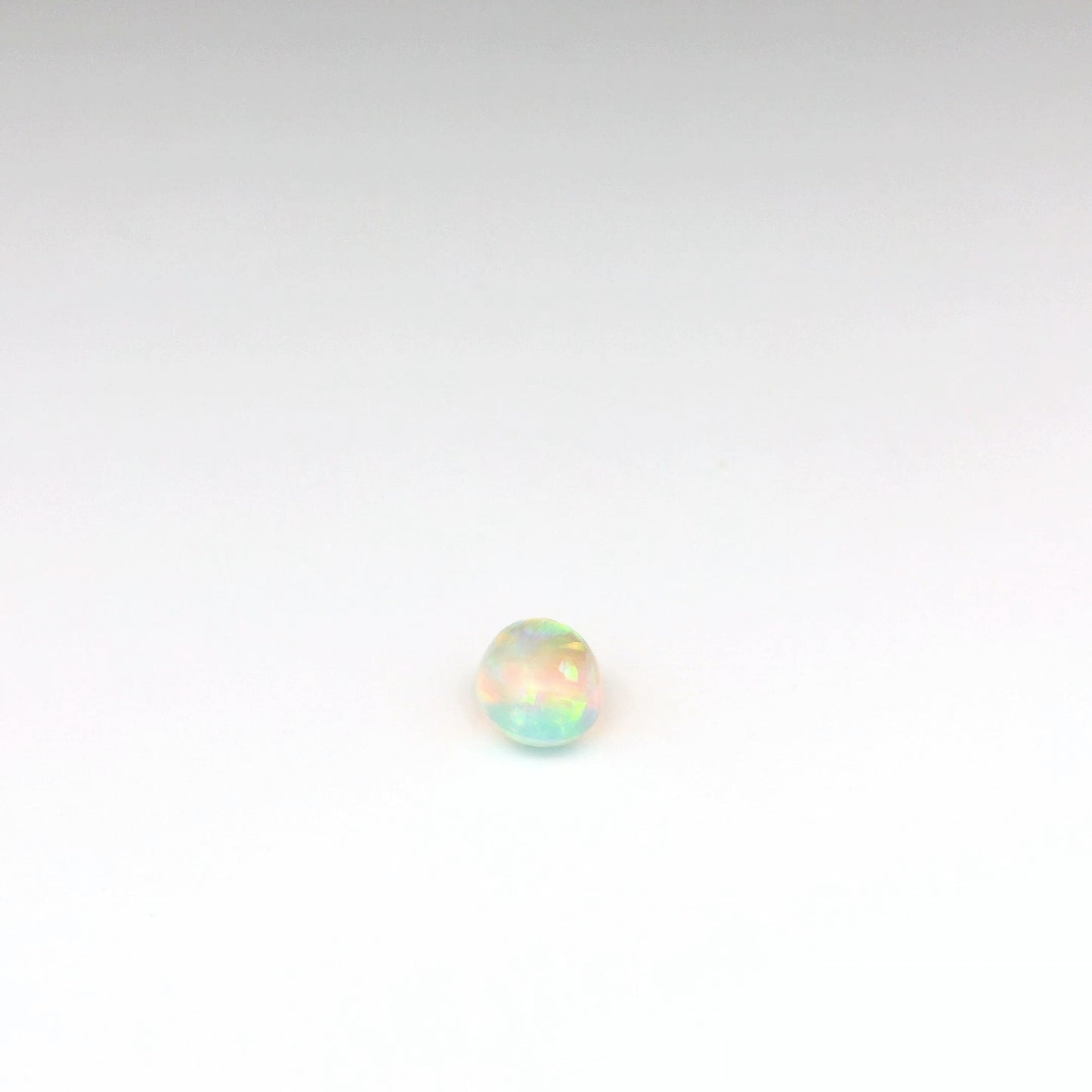 0.80ct Green-Multicolour Opal Ring