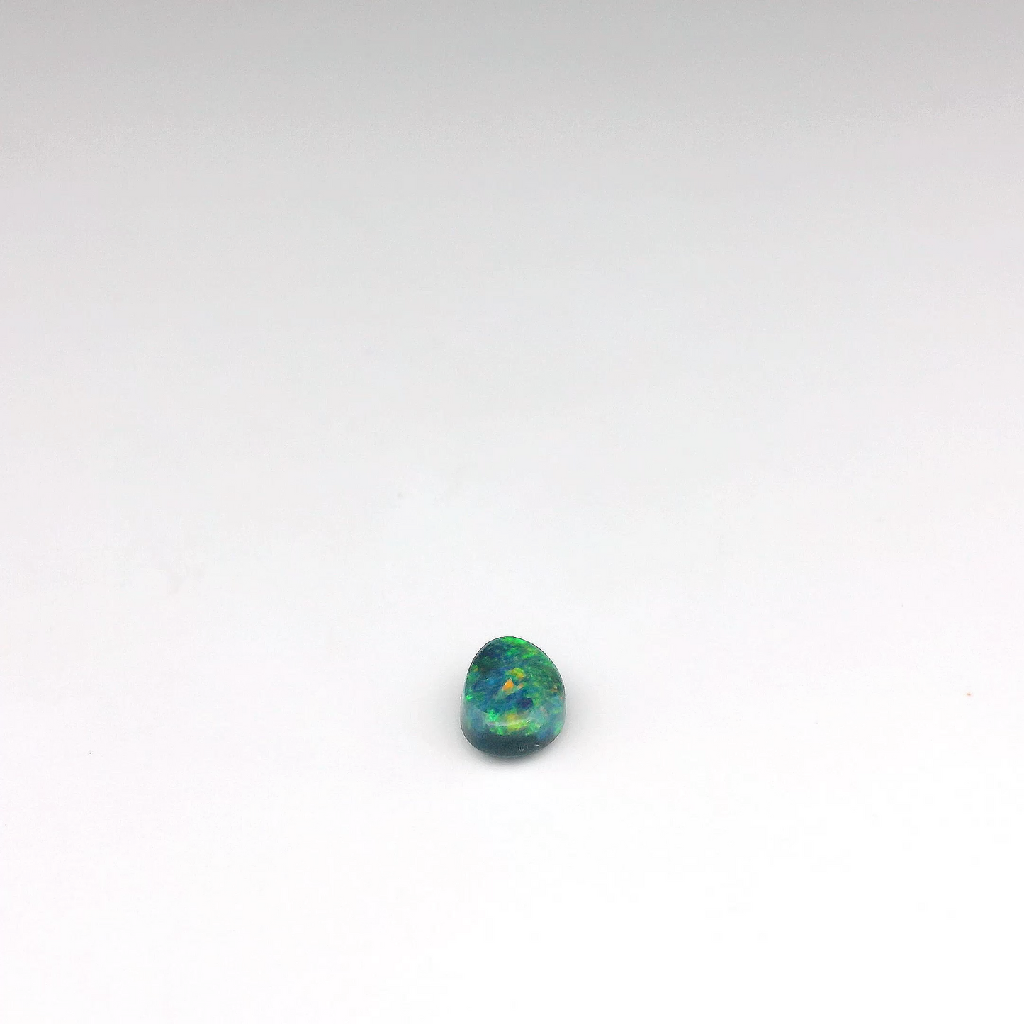 0.45ct Green, Orange Opal Gemstone