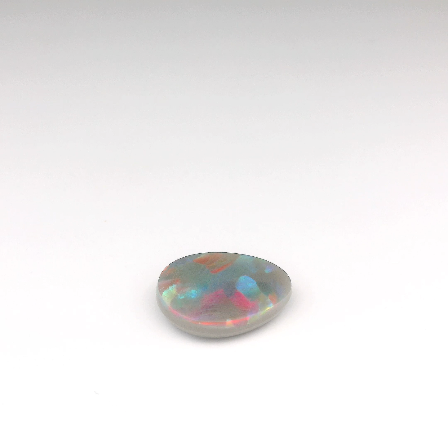3.80ct Green Mutlicolour Opal Gemstone