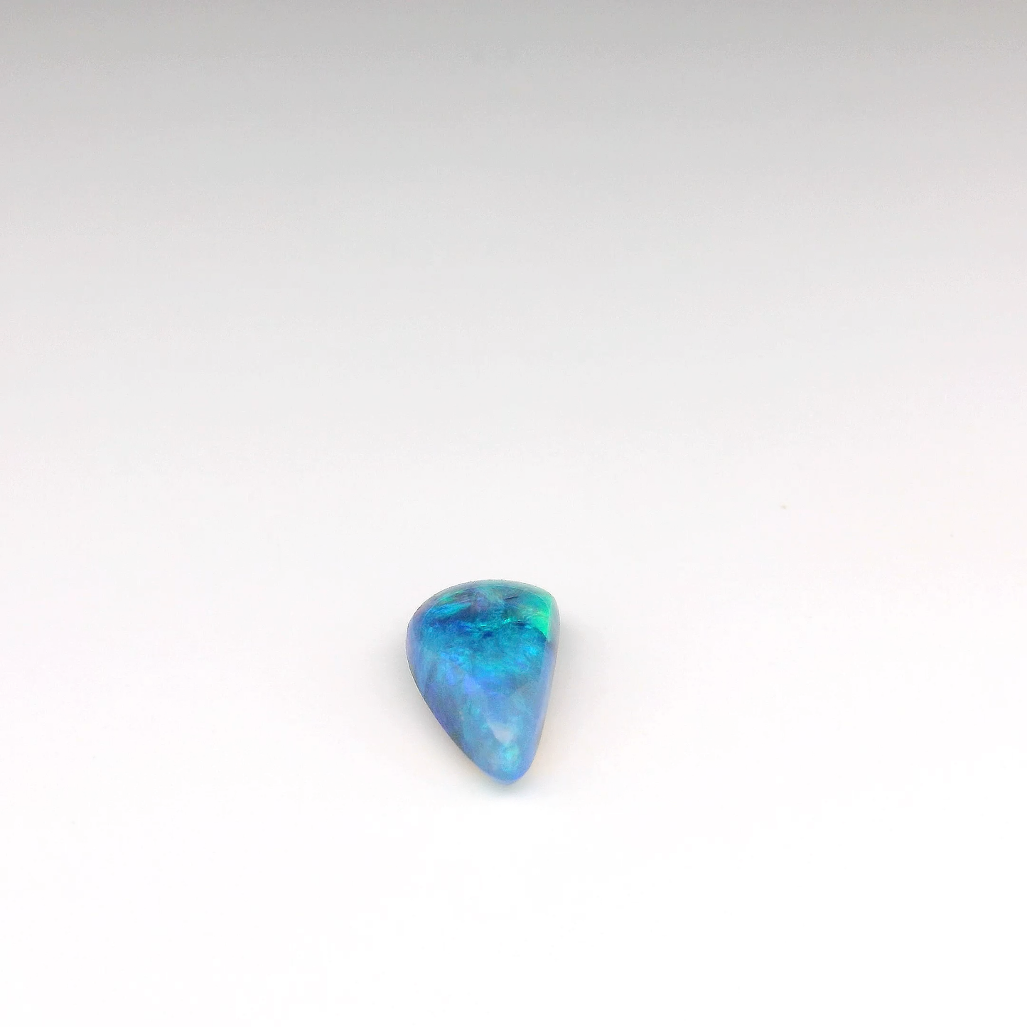 2.22ct Green, Blue Opal Gemstone