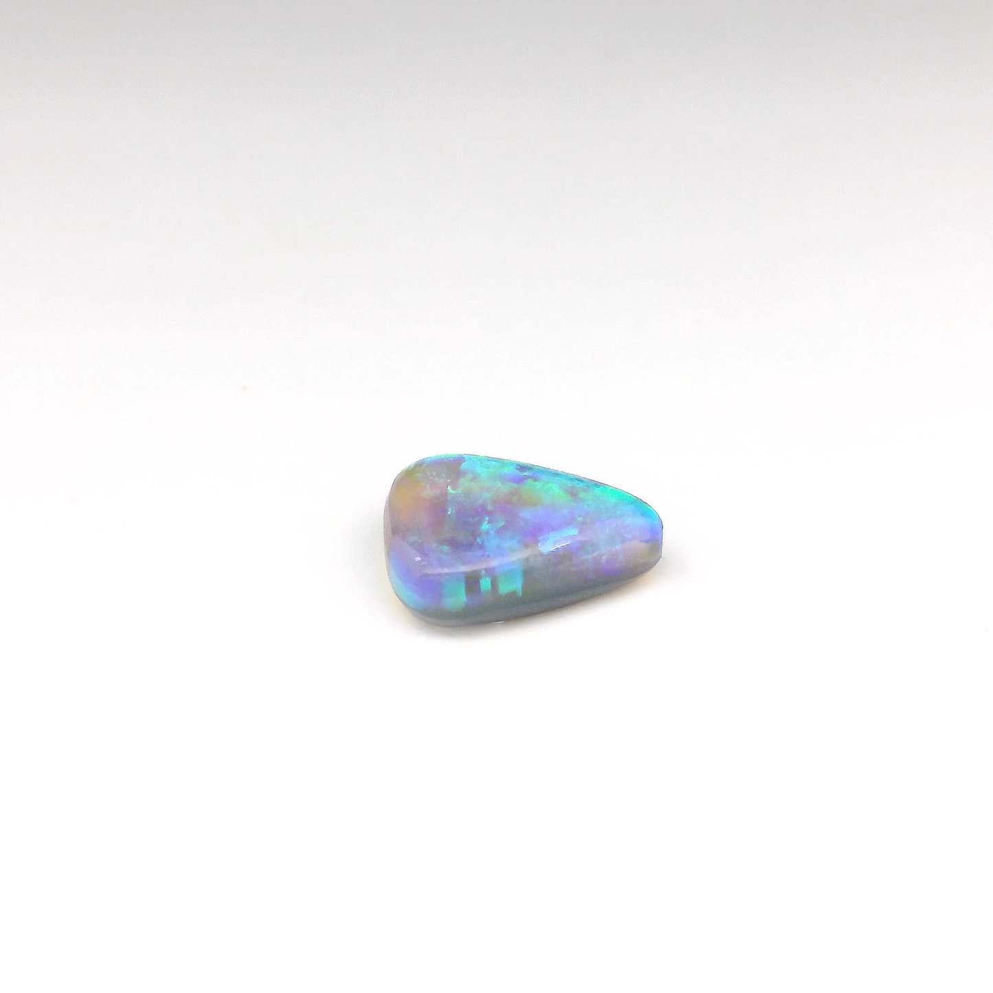 3.24ct Green, Blue Opal Gemstone