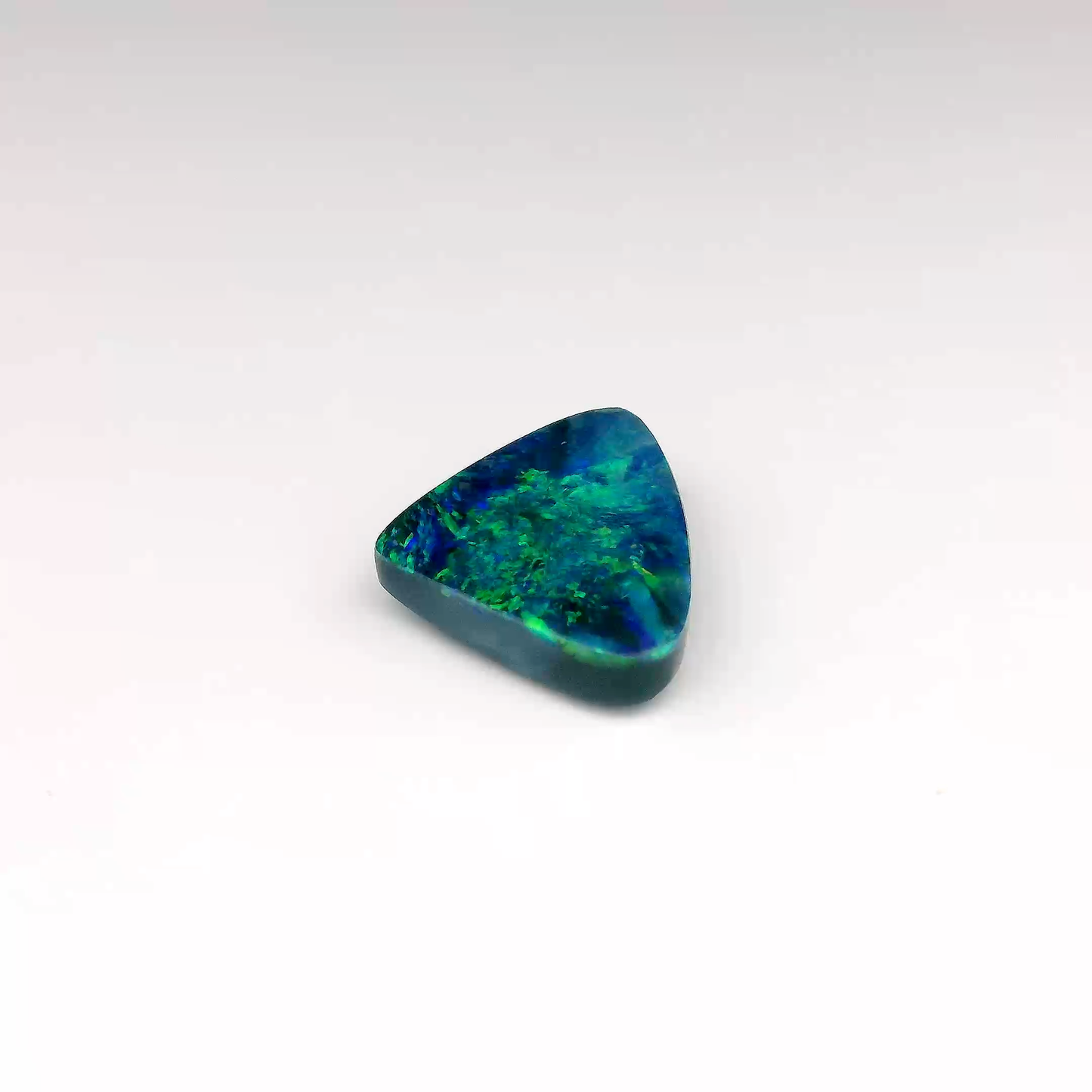 5.25ct Green Multicolour Opal Gemstone