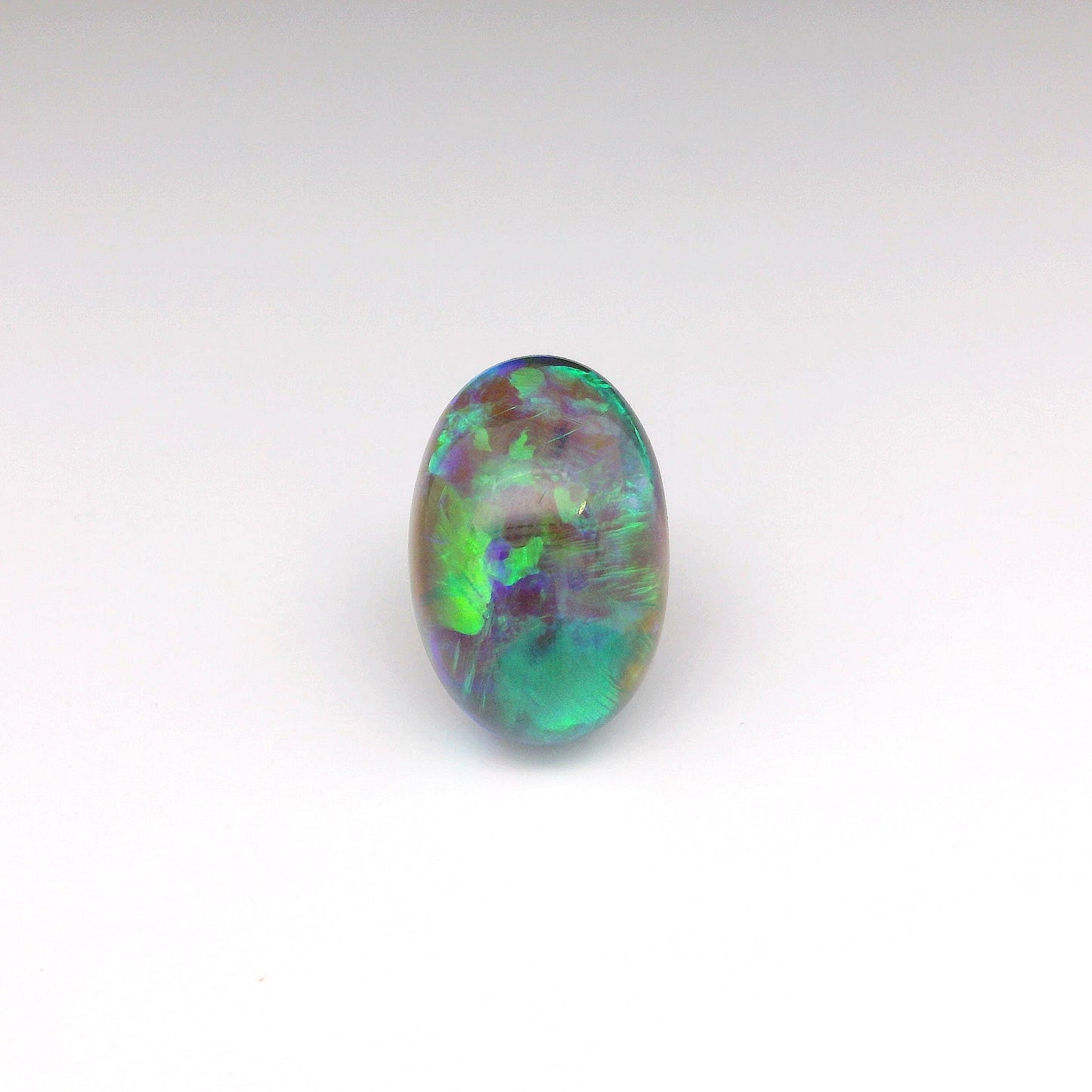 9.23ct Green Mutlicolour Opal Gemstone