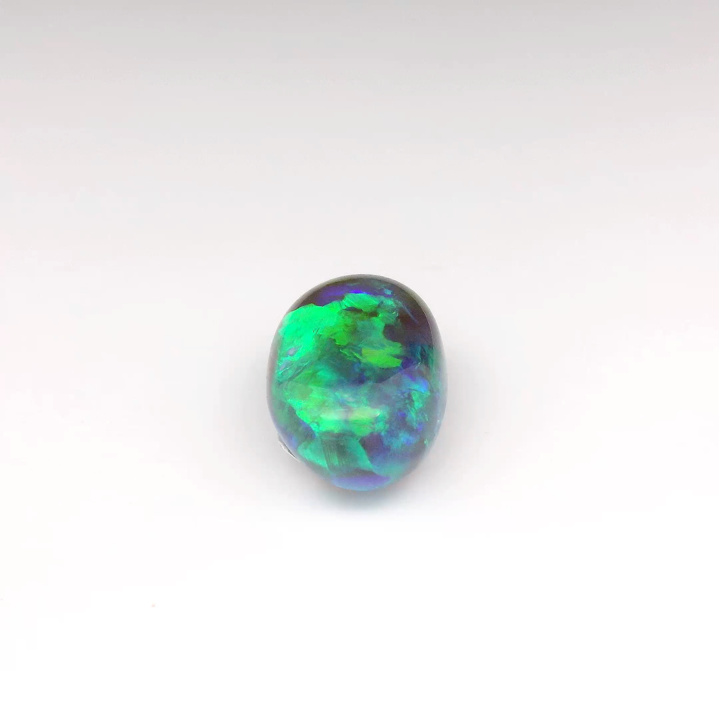 9.23ct Green Mutlicolour Opal Gemstone