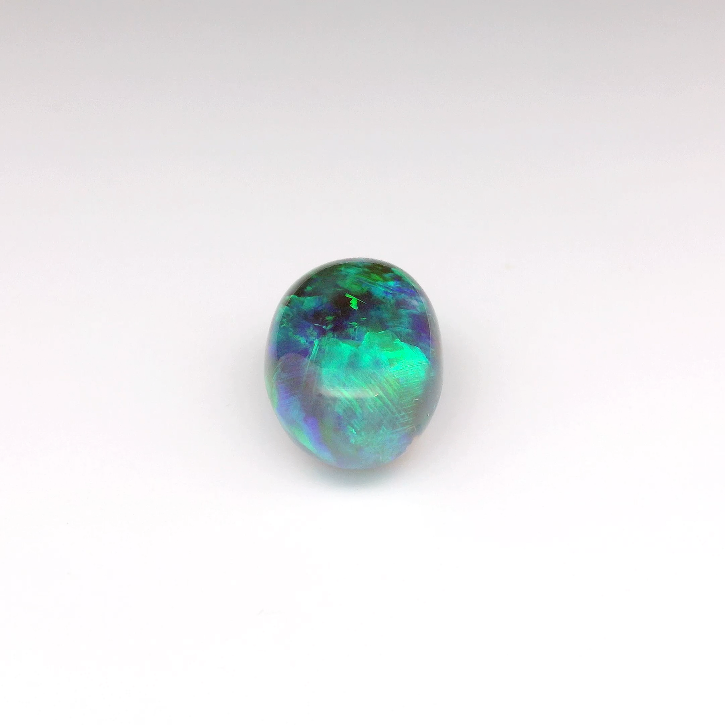 9.23ct Green Mutlicolour Opal Gemstone