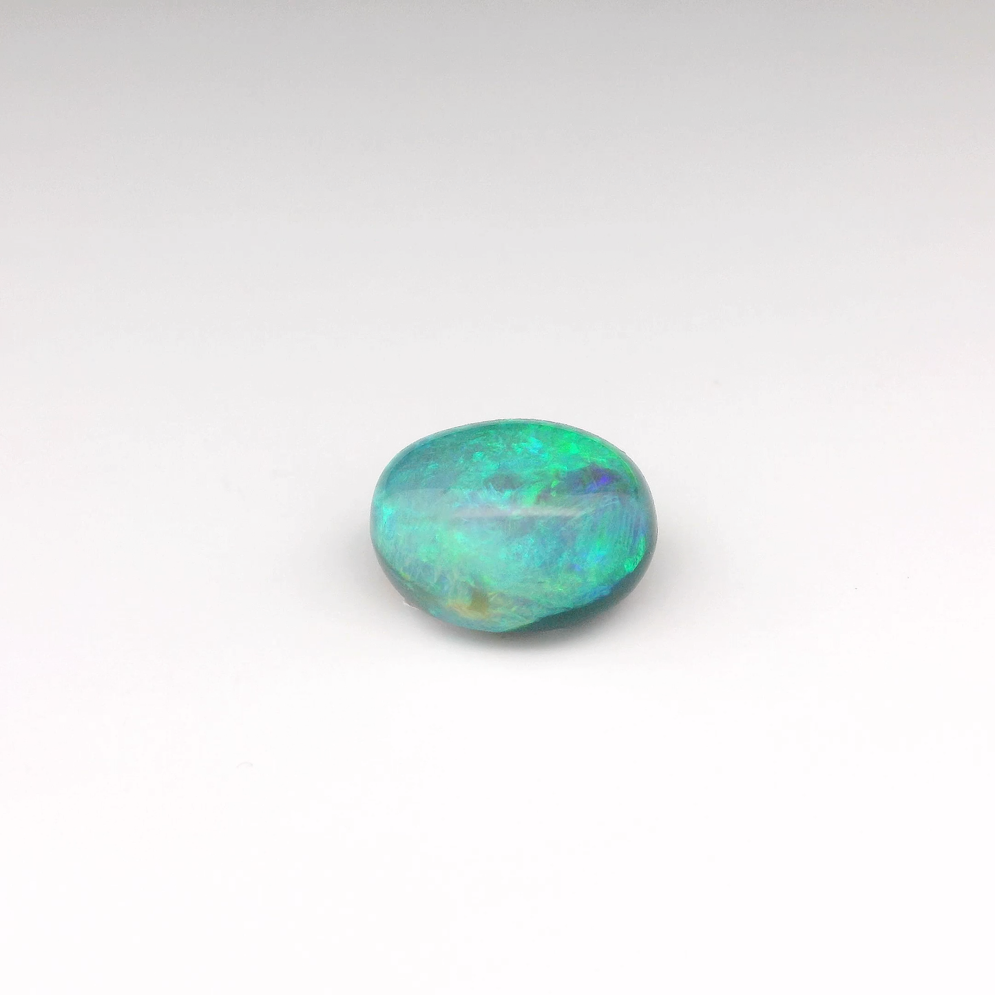 6.90ct Green, Purple Opal Gemstone