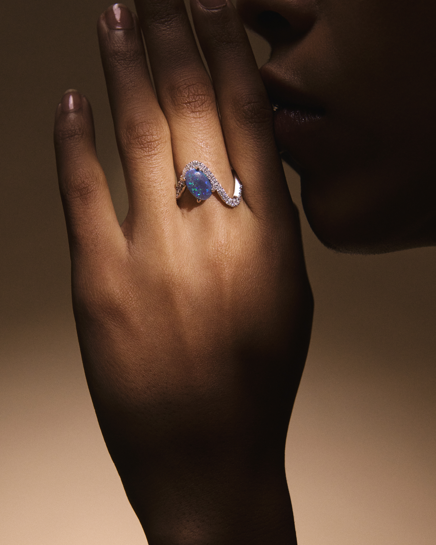 Anello con opale di Cheal, 1,49 ct