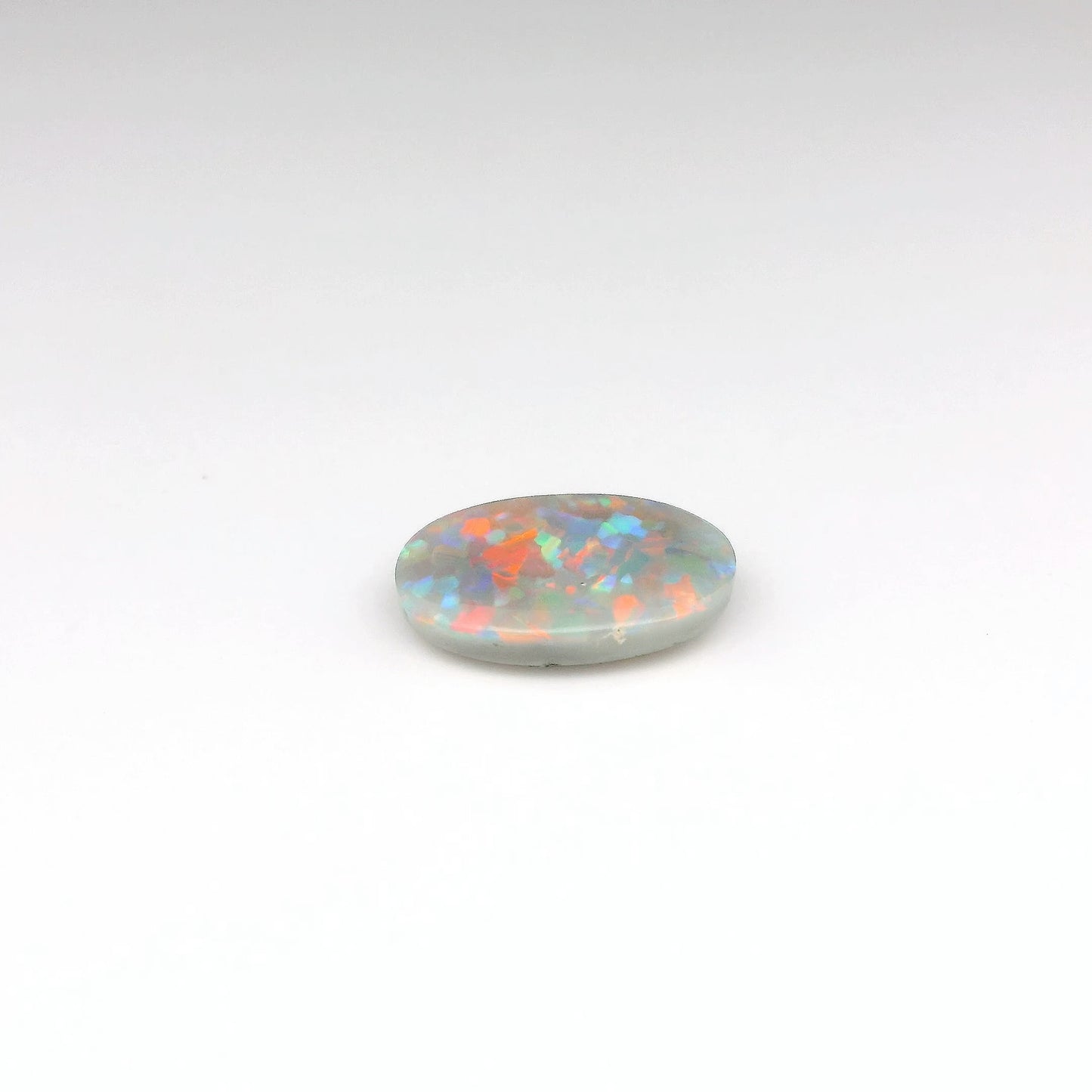 0,52 ct de pierre précieuse opale rouge et verte