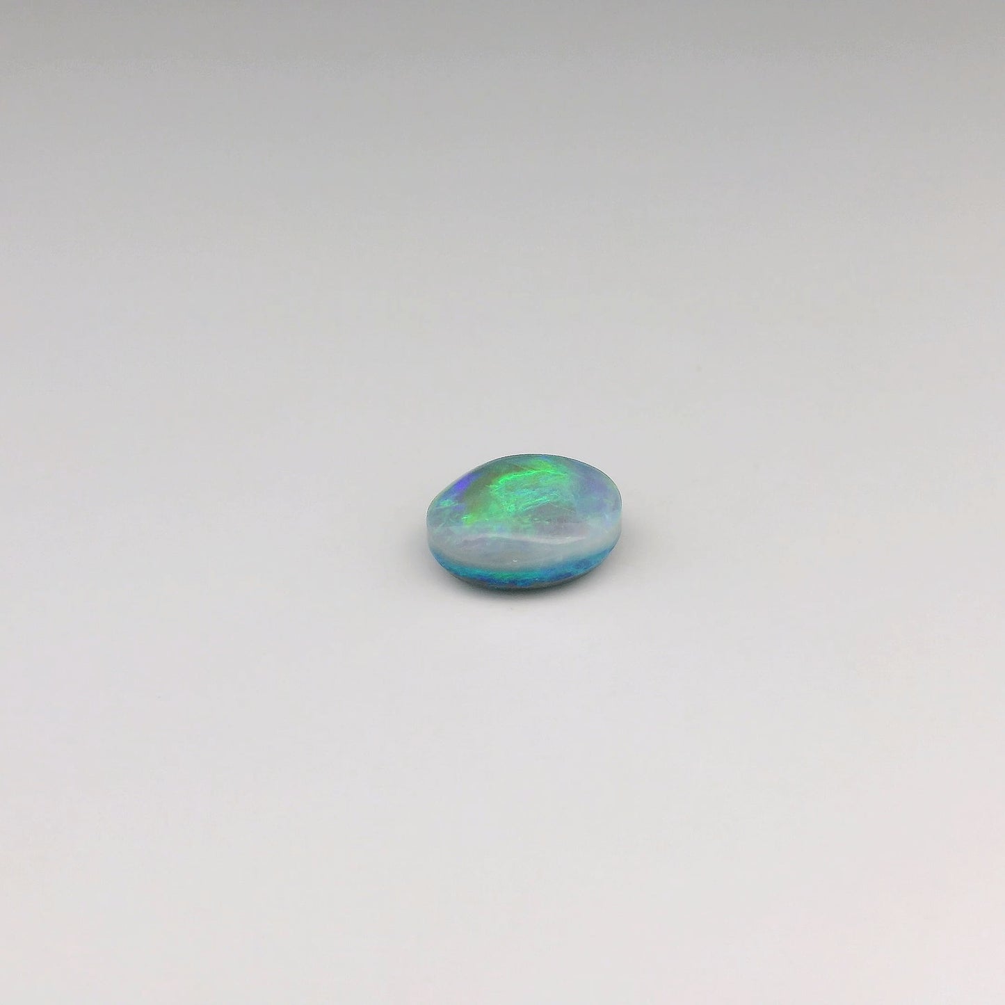 Op maat gemaakte 1,25ct oranje, groene opaal ring 