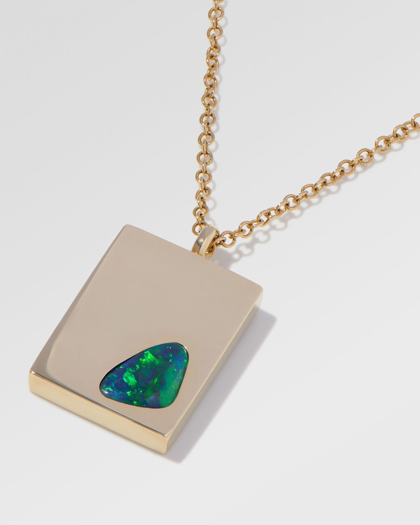 0.63ct Green Opal Necklace