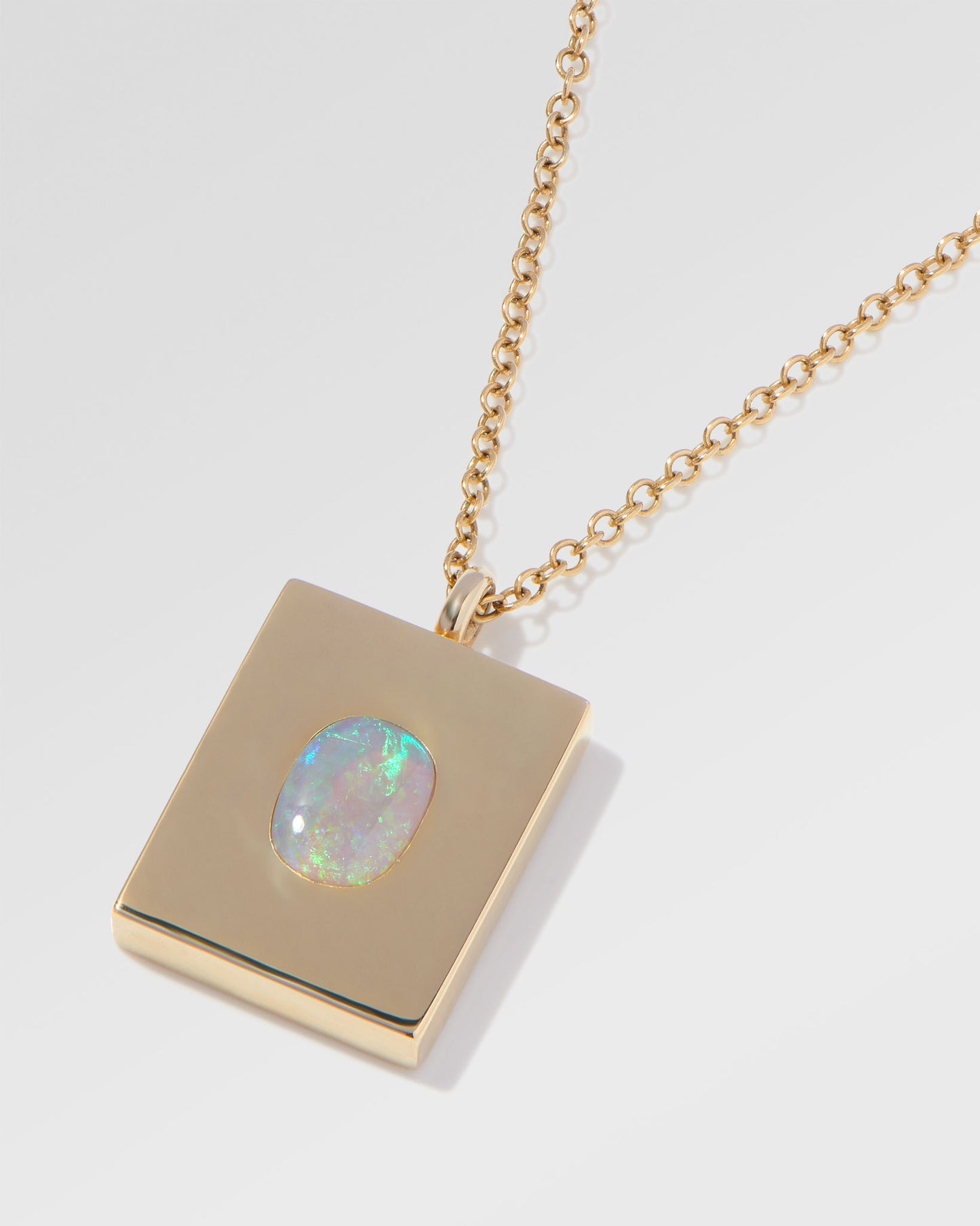 0.70ct Green Opal Necklace