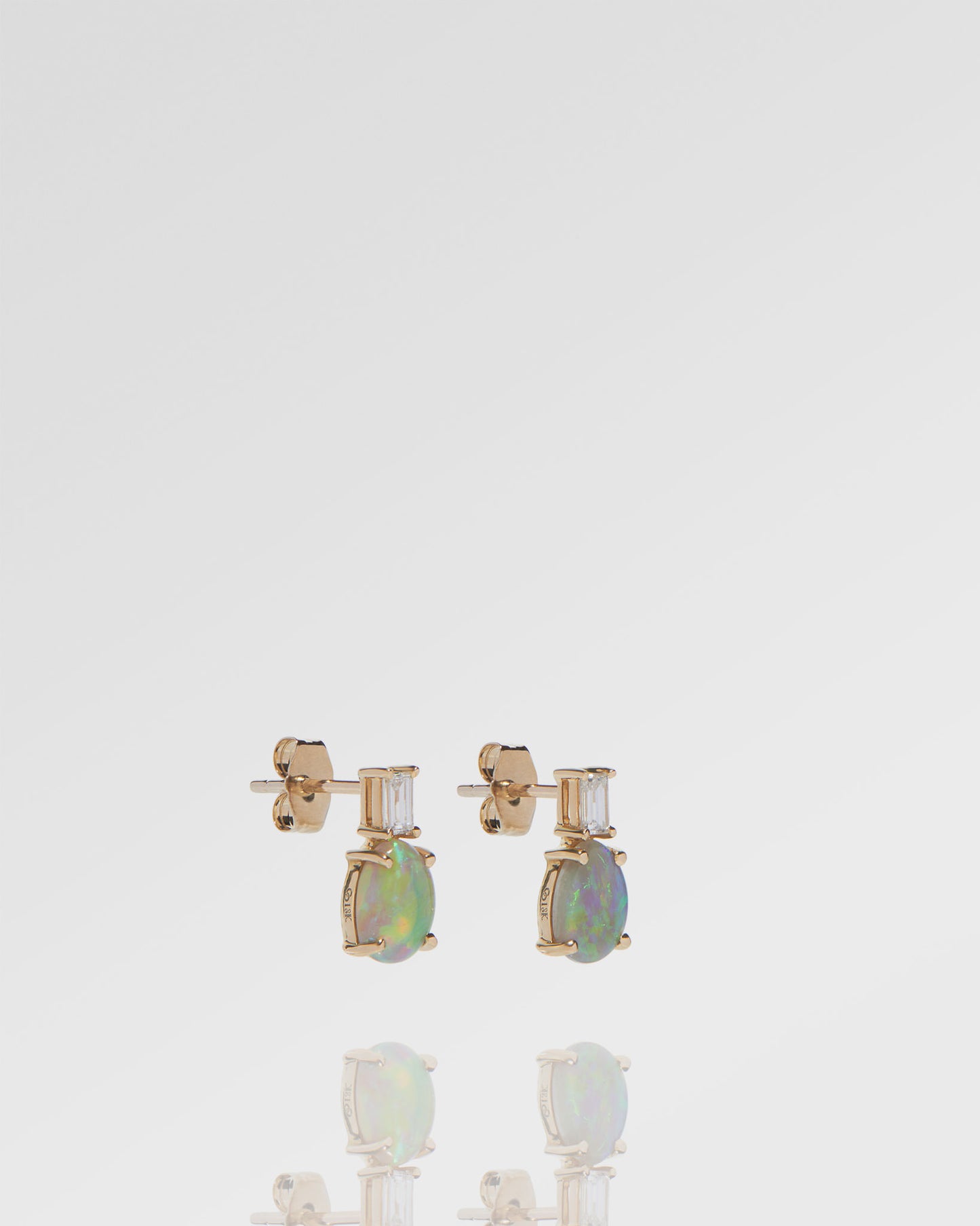 1.76ct Green, Orange Opal Earrings