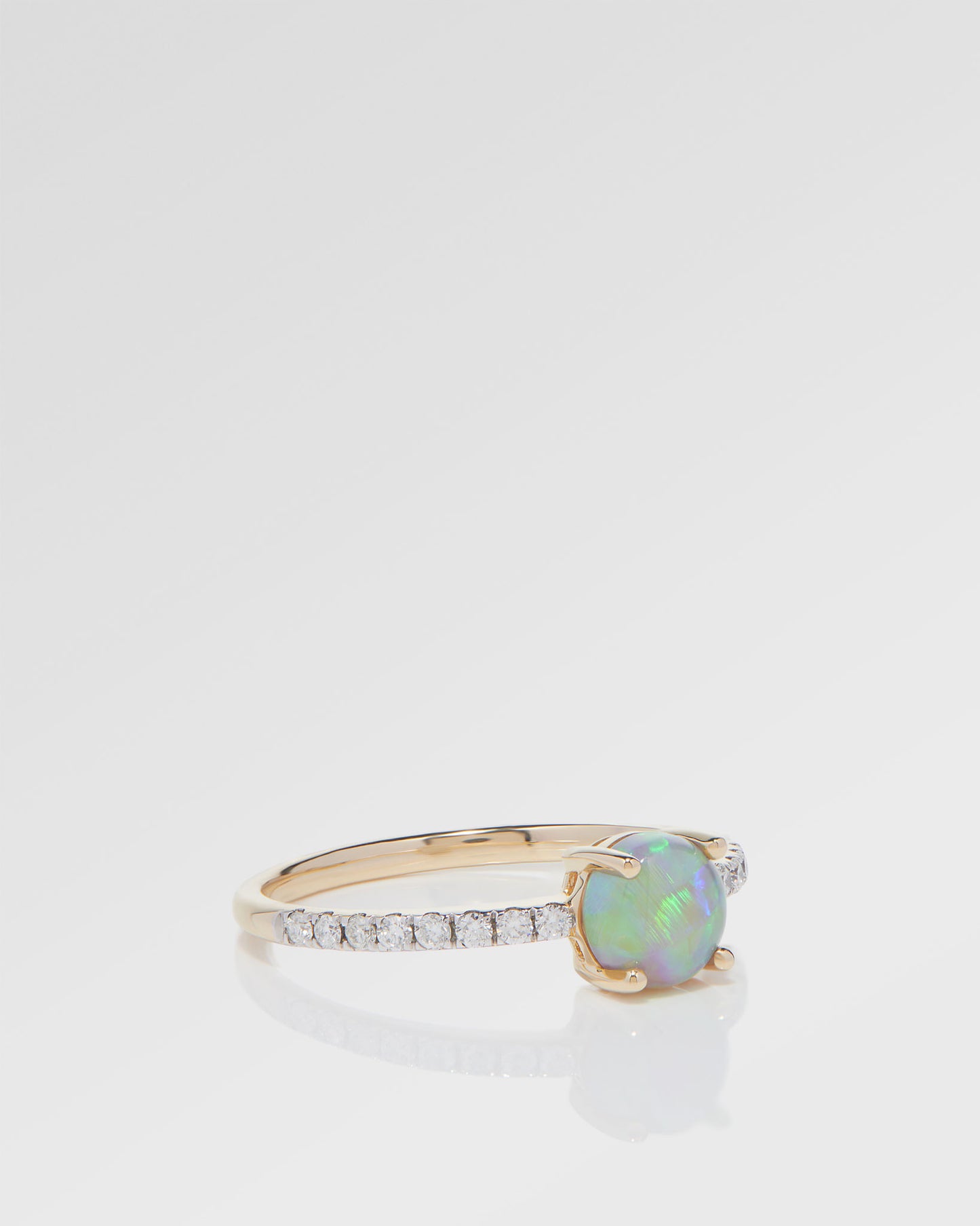 0.93ct Green Opal Ring