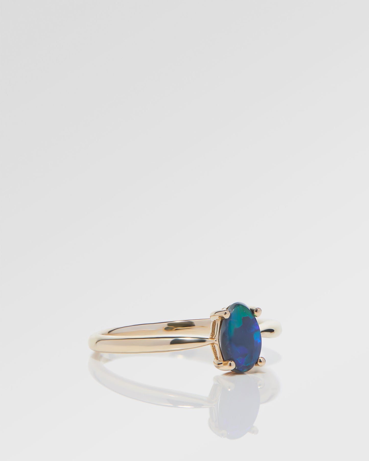 0.50ct Green, Blue Opal Ring