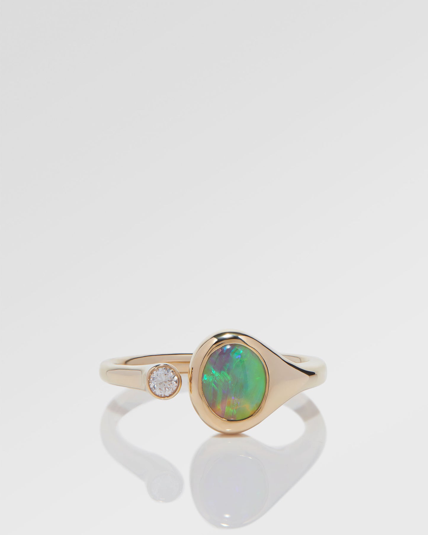 1.04ct Green Opal Ring