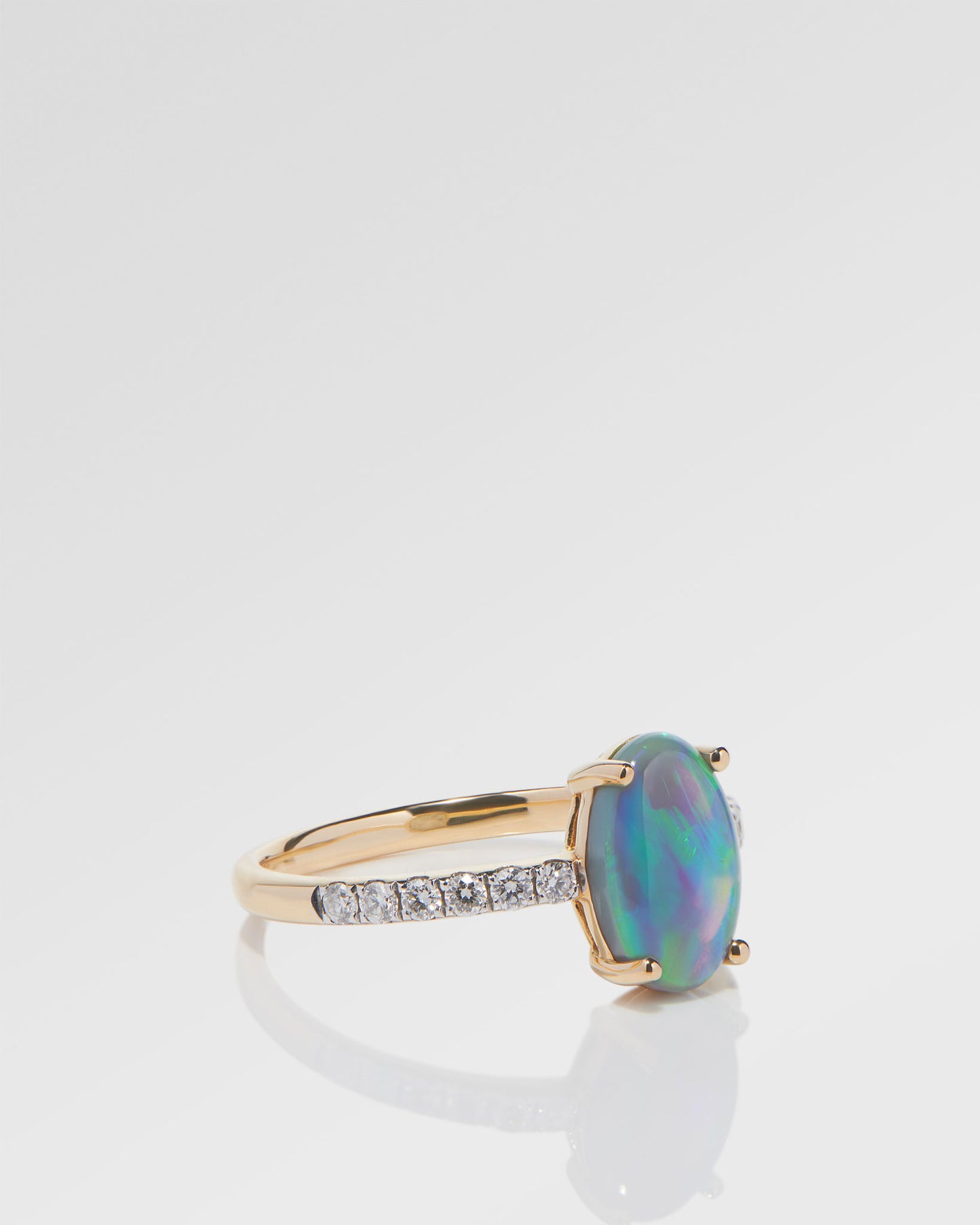 1.57ct Green, Orange Opal Ring