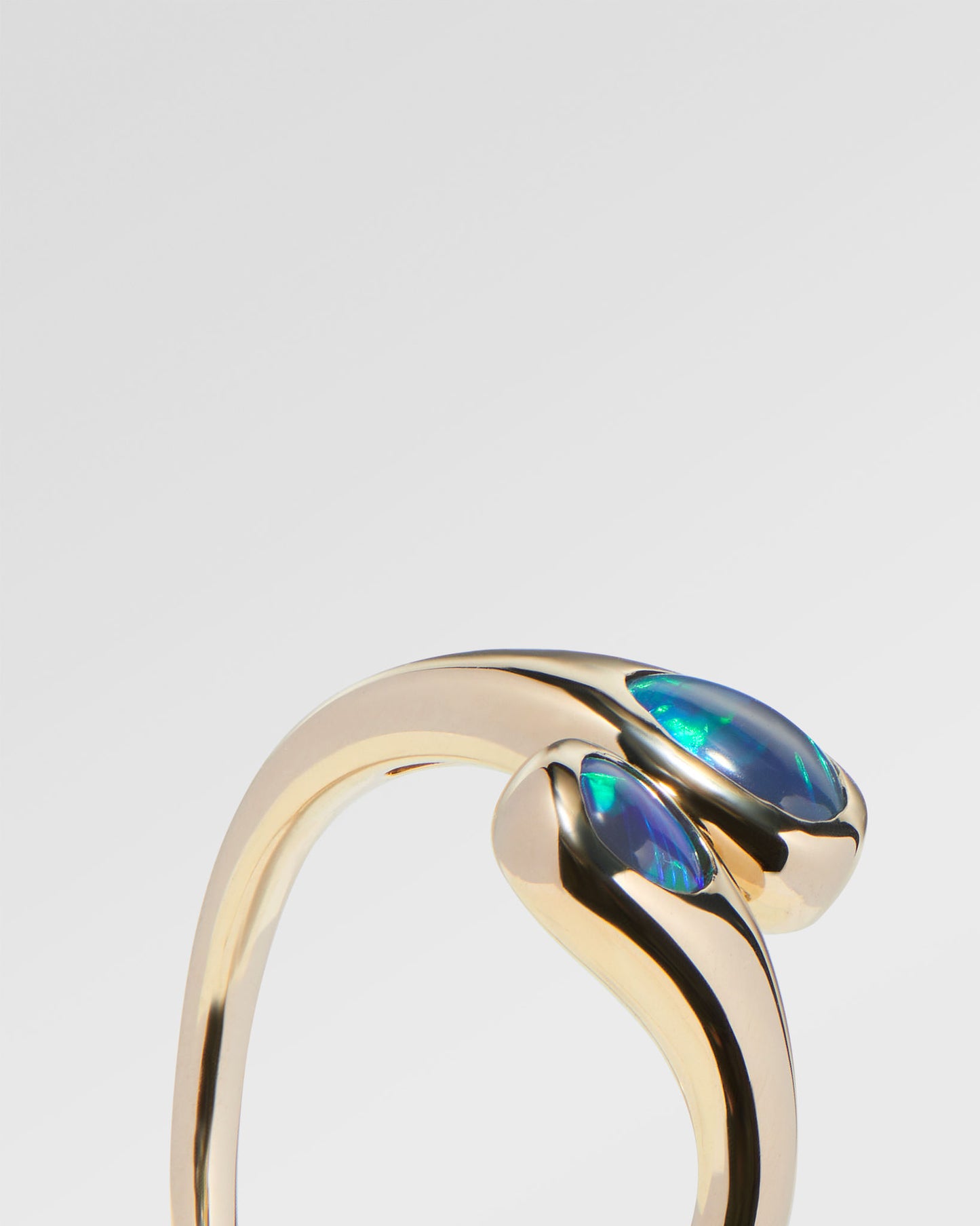 1.00ct Blue, Green Opal Ring