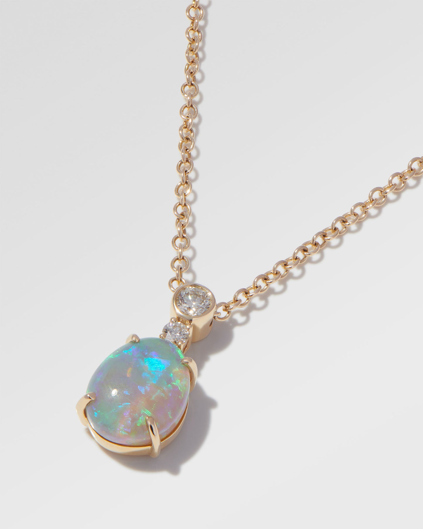 2.66ct Green Opal Necklace