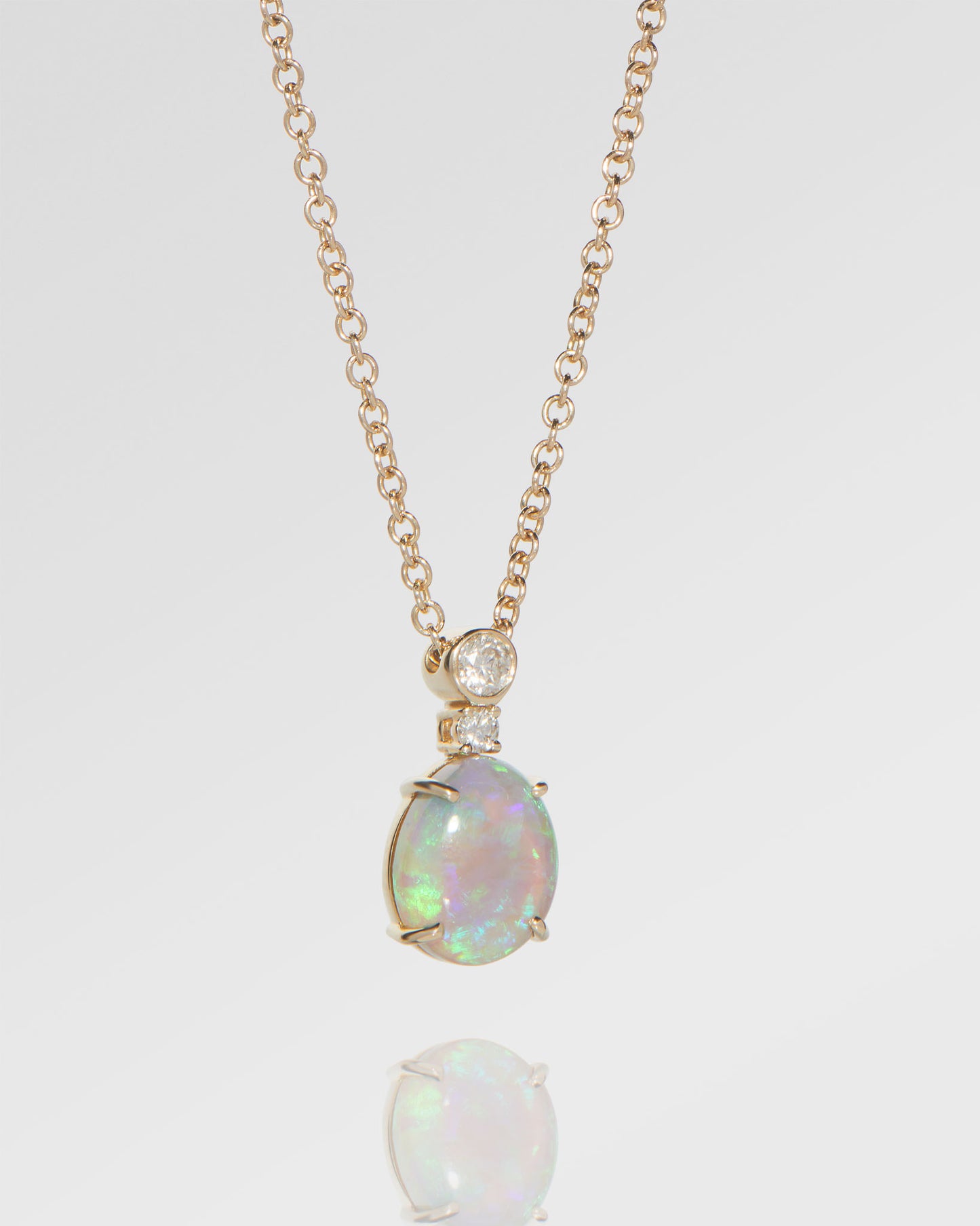 2.66ct Green Opal Necklace