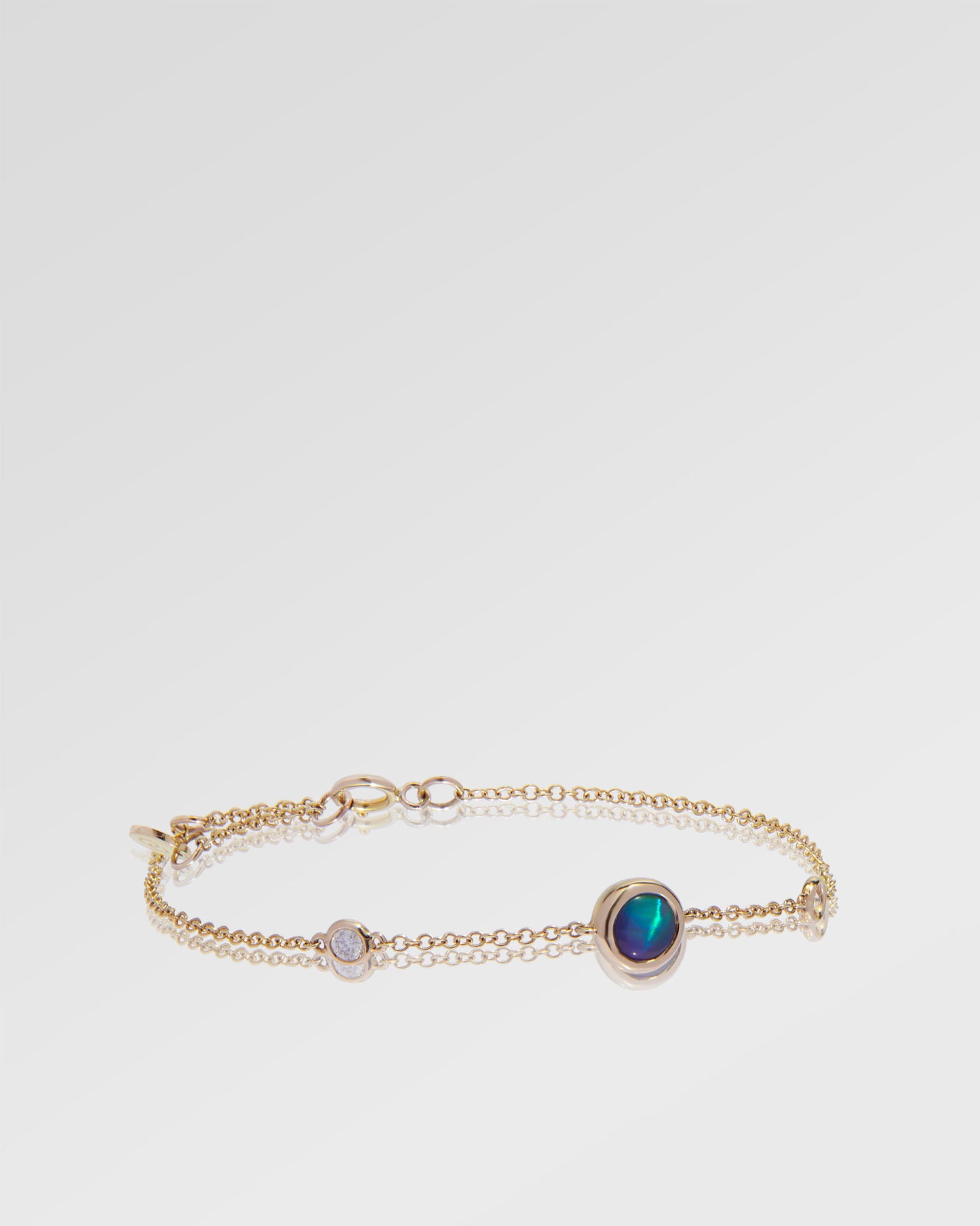 0.56ct Green, Blue Opal Bracelet