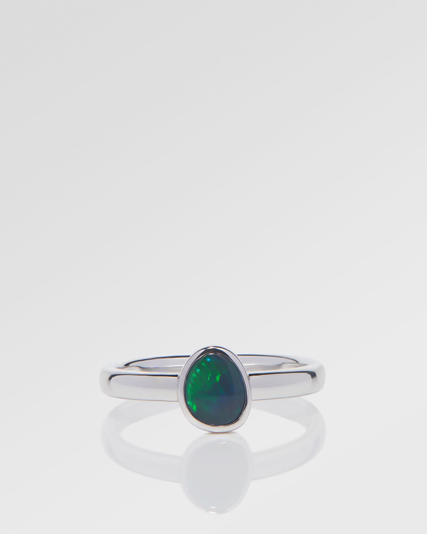 0.66ct Green, Orange Opal Ring