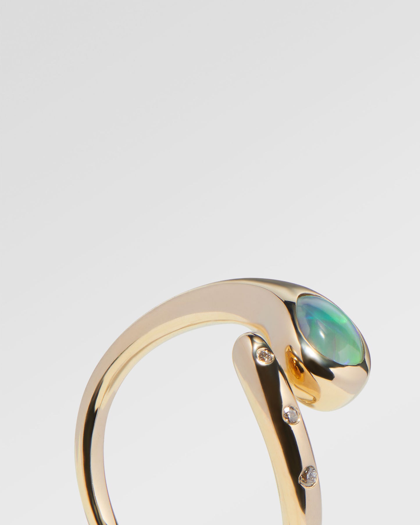 0.62ct Green, Orange Opal Ring