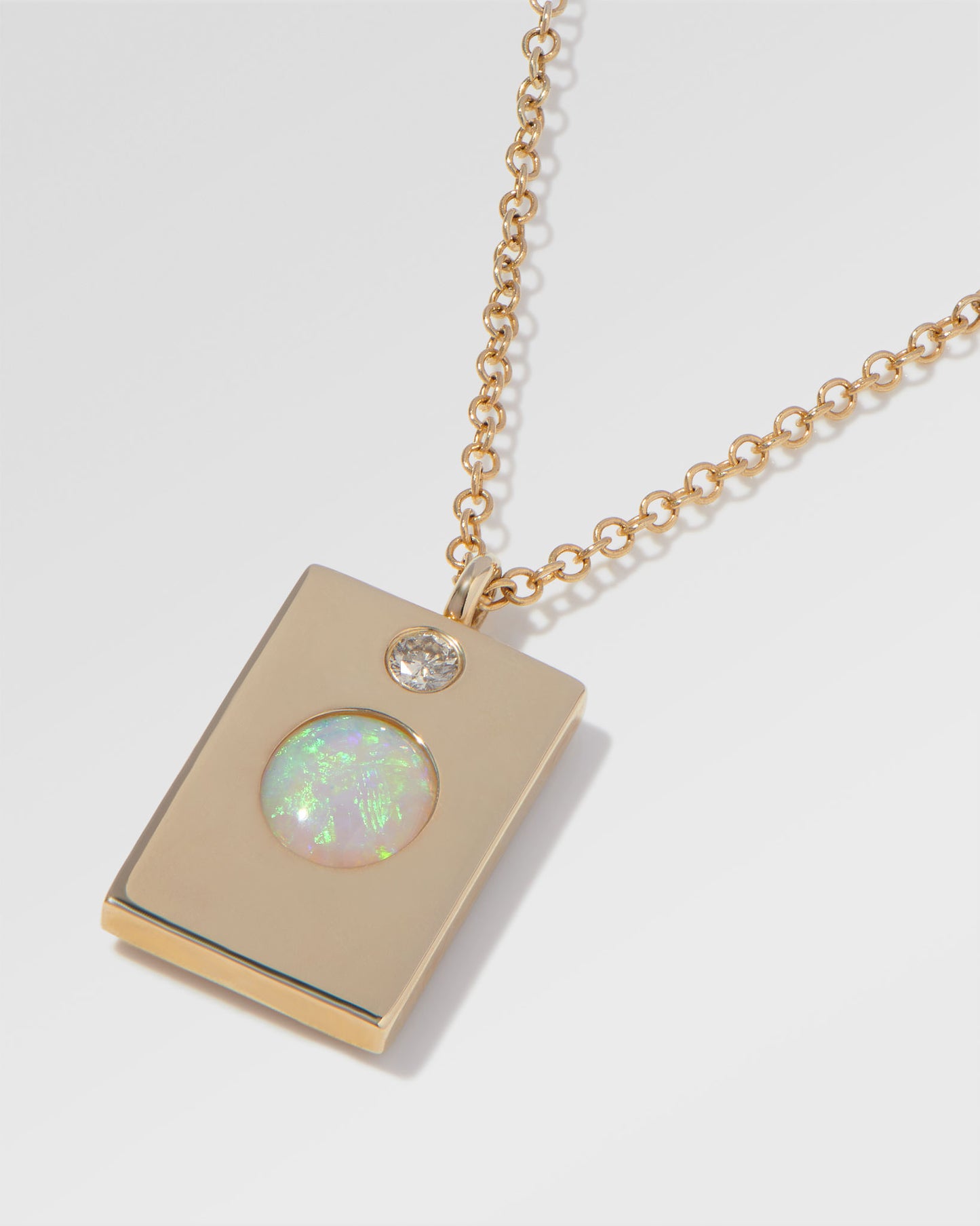 0.51ct Green Opal Necklace