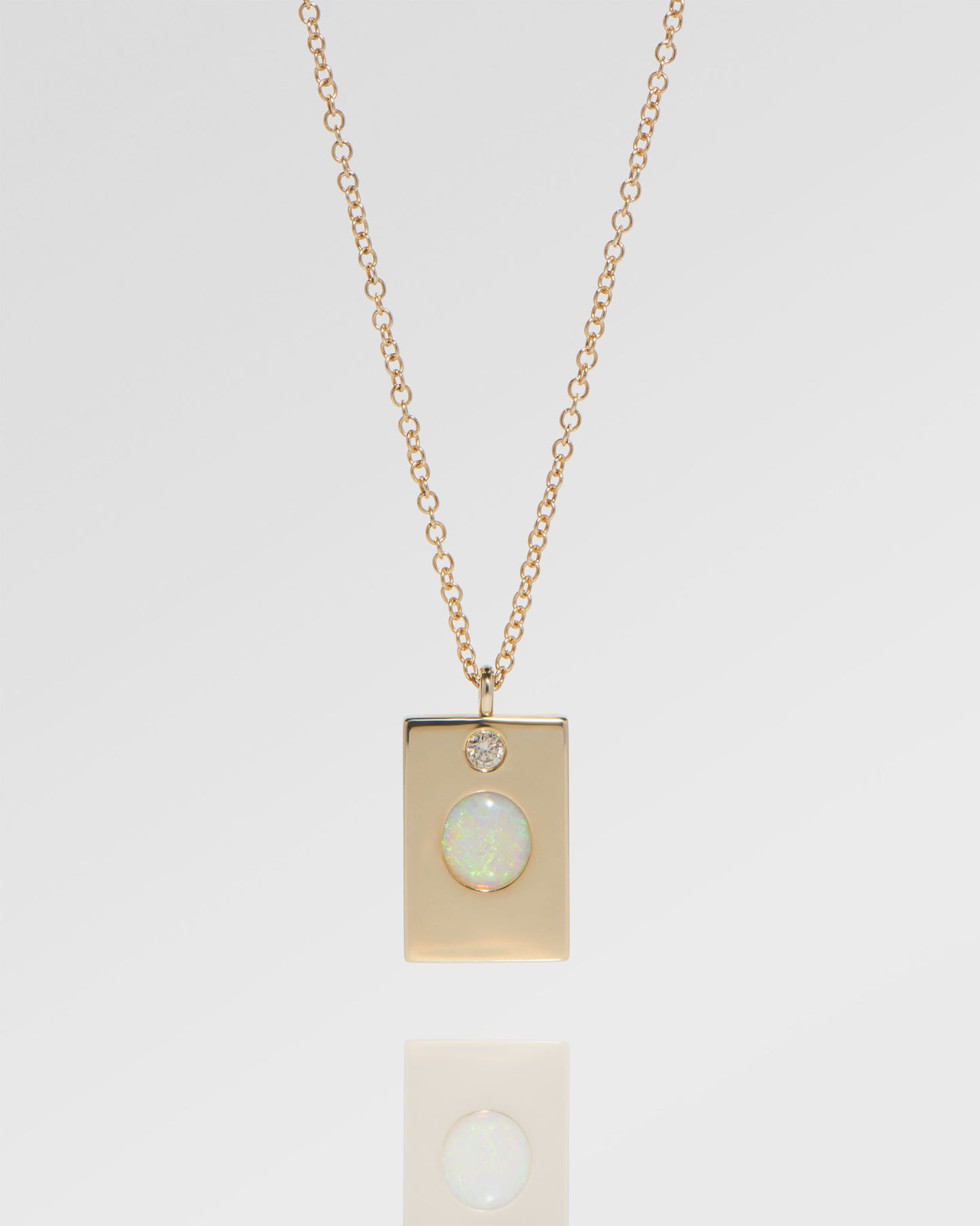 0.51ct Green Opal Necklace