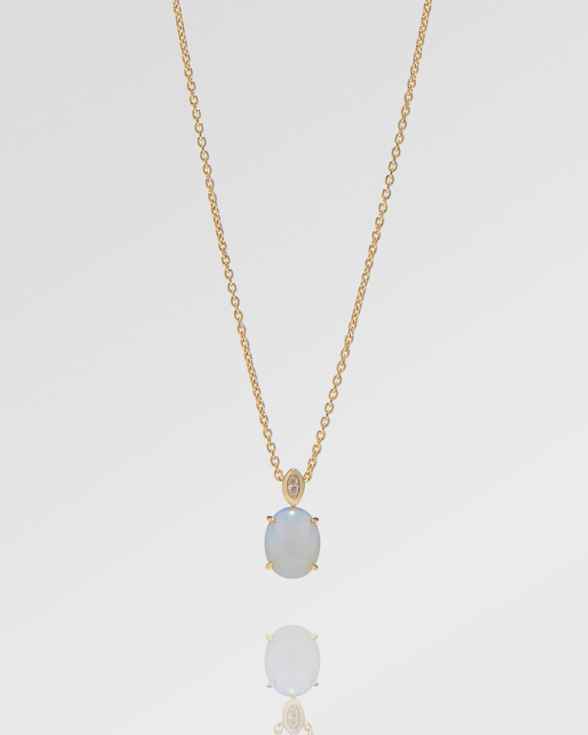 Collier pétale de la collection classique Cheal Opal