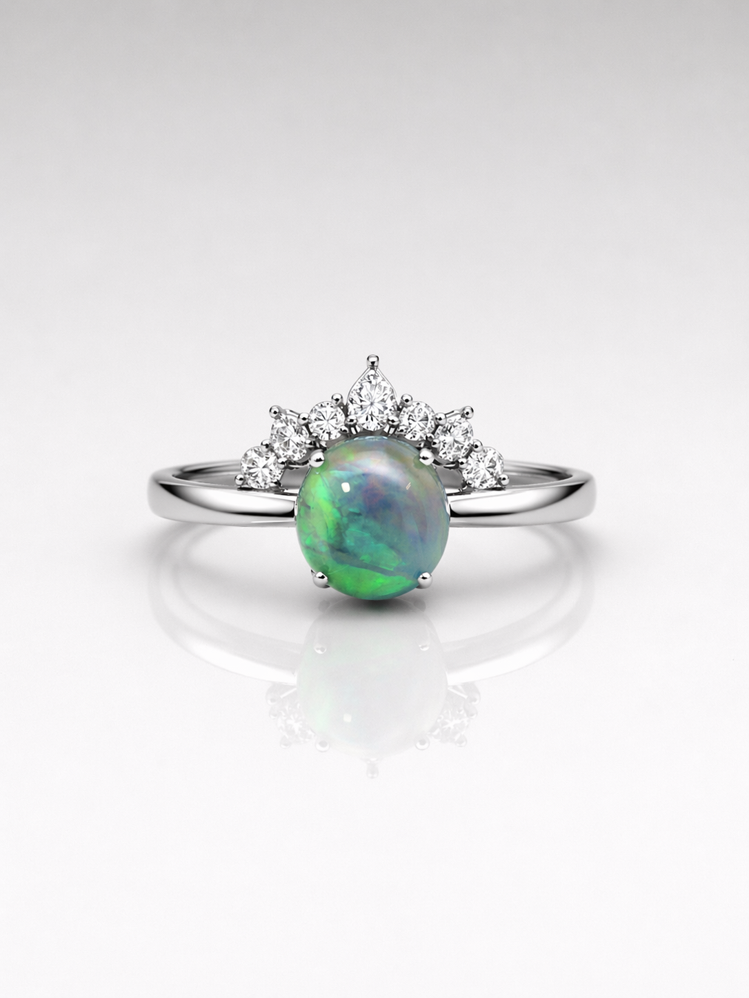 The Evy Ring