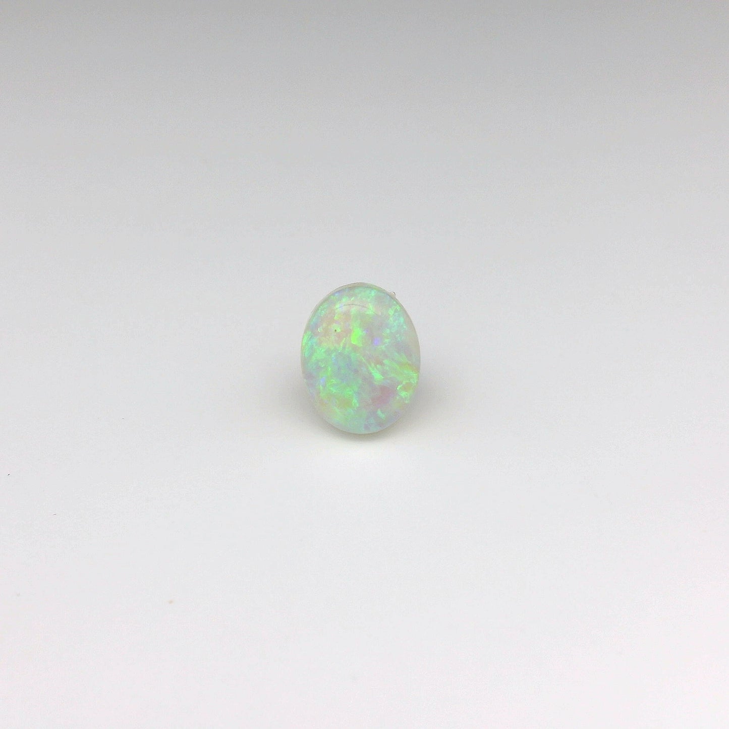 0,52ct Rode, Groene Opaal Edelsteen 