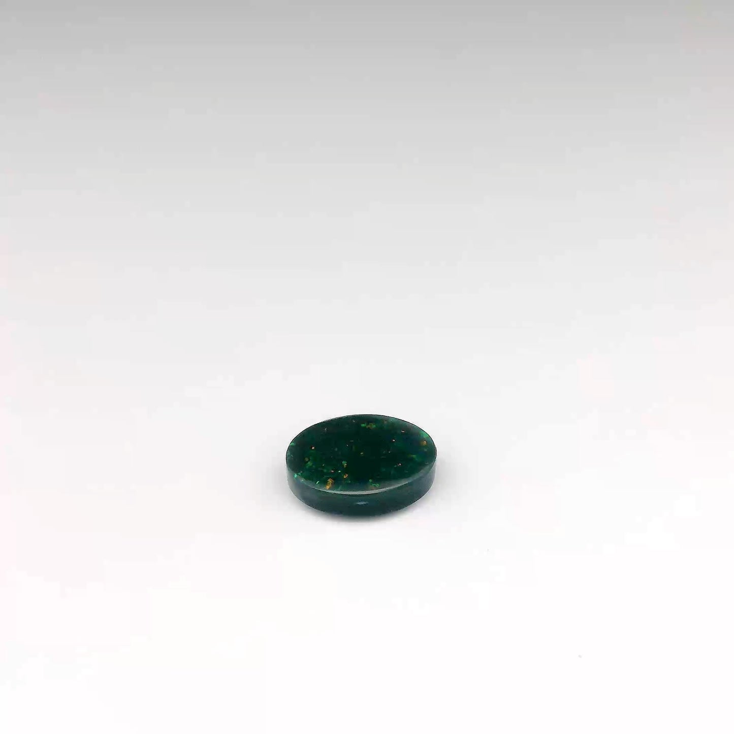 1.65ct Red, Green Opal